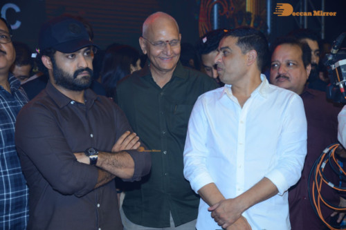 Telugu Movie Entha Manchivaadavuraa Thank You Meet attended by Junior NTR, Kalyan Ram and others