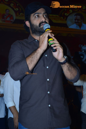Telugu Movie Entha Manchivaadavuraa Thank You Meet attended by Junior NTR, Kalyan Ram and others