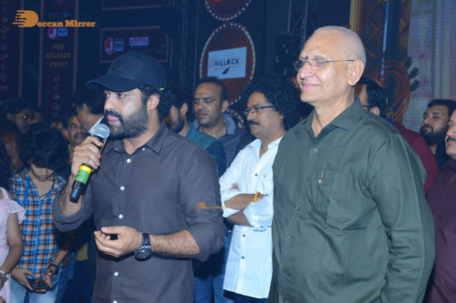 Telugu Movie Entha Manchivaadavuraa Thank You Meet attended by Junior NTR, Kalyan Ram and others
