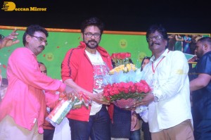 F3 Movie actors Venkatesh and Varun Tej celebrate success