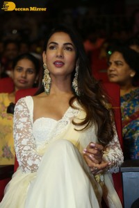 Venkatesh, Varun Tej, Ali, Mehreen and Rajendra Prasad attend the Pre-Release Function of the movie F3