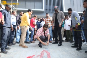 F3 Success Celebrations attended by Venkatesh, Varun Tej and Dil Raju
