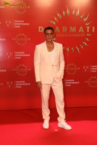 Fashion Entrepreneur Fund Awards 2024 attended by Akshay Kumar, Malaika Arora, Rakul Preet Singh, Janhvi Kapoor, and Mahira Sharma