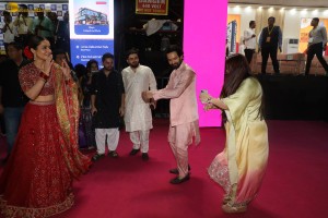 Falguni Pathak Navratri Utsav 2024 attended by Raashi Khanna and Vikrant Massey