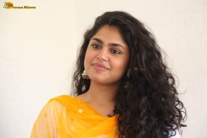 actress Faria Abdullah looking gorgeous in a white salwar kameez