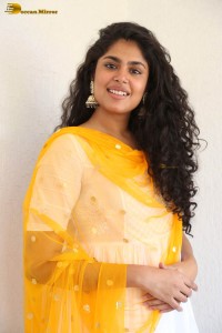 actress Faria Abdullah looking gorgeous in a white salwar kameez