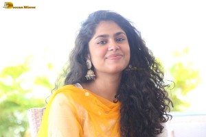 actress Faria Abdullah looking gorgeous in a white salwar kameez