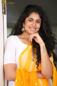 actress Faria Abdullah looking gorgeous in a white salwar kameez