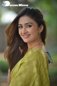 Actress Farnaz Shetty Photoshoot in a Lehenga Choli Dress