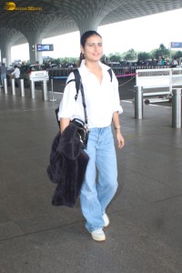 actress Fatima Sana Shaikh spotted in casual wear at airport