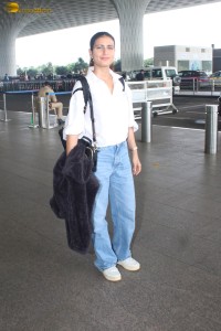 actress Fatima Sana Shaikh spotted in casual wear at airport