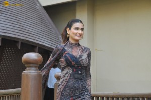 actress Fatima Sana Shaikh hot photoshoot in a tight dress