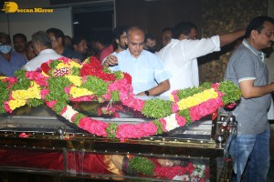 Family and Friends pay last respects to Actor Mahesh Babu’s mother Indira Devi