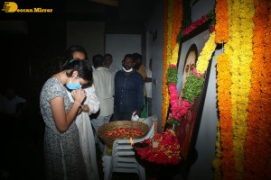 Family and Friends pay last respects to Actor Mahesh Babu’s mother Indira Devi