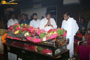 Family and Friends pay last respects to Actor Mahesh Babu’s mother Indira Devi