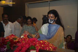 Family and Friends pay last respects to Actor Mahesh Babu’s mother Indira Devi