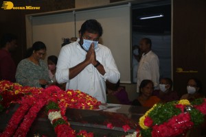 Family and Friends pay last respects to Actor Mahesh Babu’s mother Indira Devi