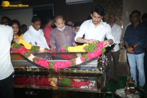 Family and Friends pay last respects to Actor Mahesh Babu’s mother Indira Devi