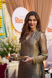 Bombay Times Ganesh Mahotsav attended by Saiee Manjrekar, Abhimanyu Dassani, Madhubala and others