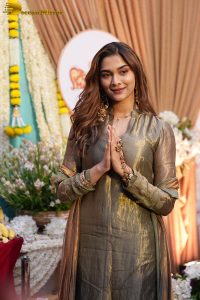 Bombay Times Ganesh Mahotsav attended by Saiee Manjrekar, Abhimanyu Dassani, Madhubala and others