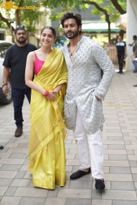 Divya Khosla Kumar, Sara Ali Khan, Sidharth Malhotra and other celebrities offer prayers at T-Series Ganesh
