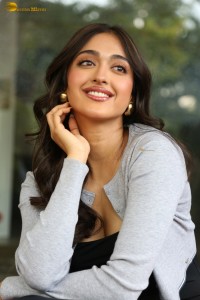 actress Gayatri Bhardwaj sexy photoshoot