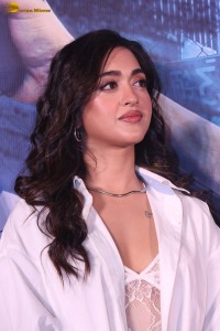 actress Gayatri Bhardwaj chic look in a white shirt