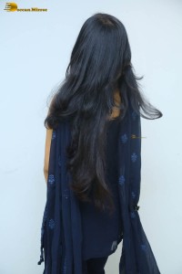 indian actress geethika tiwary photoshoot in a blue dress