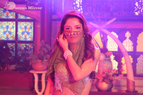 Gehana Vasisth from her Arabic Song in a Telugu Movie