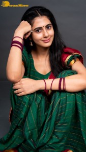Actress Gehna Sippy photoshoot in a half saree