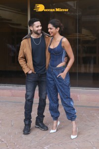 Deepika Padukone, Ananya Panday, Siddhant Chaturvedi, Dhairya Karwa and Shakun Batra promote 'Gehraiyaan'