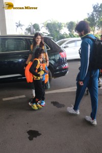Riteish and Genelia Deshmukh with their Children at the Airport