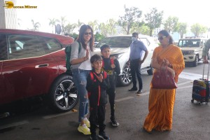 Actress Genelia Deshmukh was spotted at Mumbai Airport with her children Riaan and Rahyl