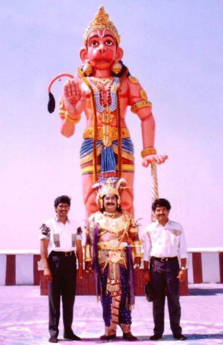 Stills from Ghatotkachudu shooting