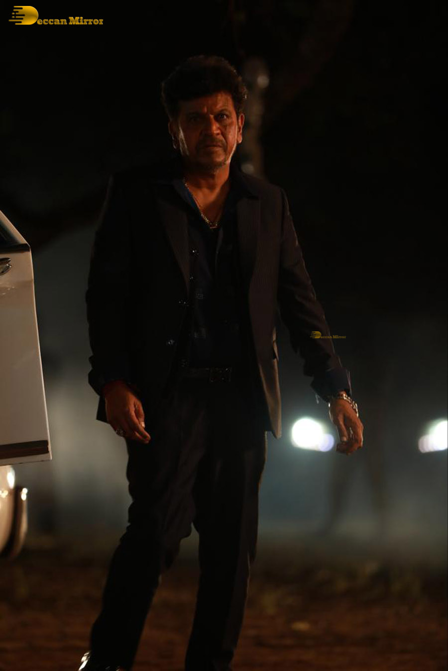 See the latest stills of Shiva Rajkumar from ‘Ghost’ » Deccan Mirror