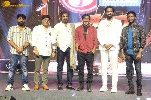 Ginna pre-release event attended by Mohan Babu, Vishnu Manchu and Ali
