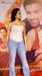 Ginny Wedss Sunny 2 Screening attended by Avinash Tiwary, Medha Shankr, Anveshi Jain, and others