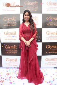 Actress Nivetha Pethuraj and YouTube personality Gangavva launch Gismat Restaurant at A.S.Rao Nagar