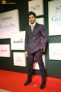 GlobalSpa Awards 2025 attended by Rekha, Sara Ali Khan, Pragya Jaiswal, and others