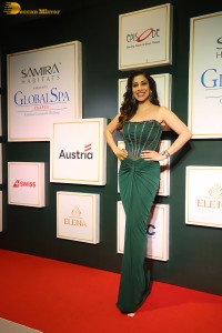 GlobalSpa Awards 2025 attended by Rekha, Sara Ali Khan, Pragya Jaiswal, and others