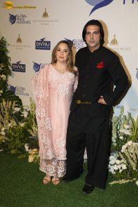 Global Peace Honours 2025 attended by Mukesh and Nita Ambani, Rakul Preet Singh, Ranveer Singh, Isha Koppikar, and others