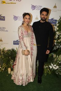 Global Peace Honours 2025 attended by Mukesh and Nita Ambani, Rakul Preet Singh, Ranveer Singh, Isha Koppikar, and others