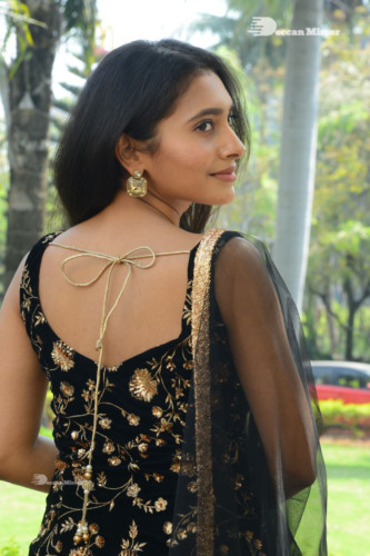 Telugu Actress Gnaneswari Kandregula in a black salwar dress