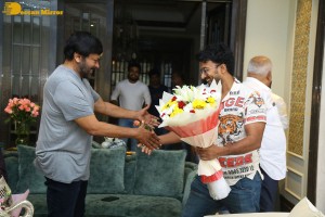 Godfather movie success celebration by Chiranjeevi, Mohan Raja, R B Choudary and Thaman