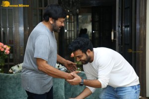 Godfather movie success celebration by Chiranjeevi, Mohan Raja, R B Choudary and Thaman