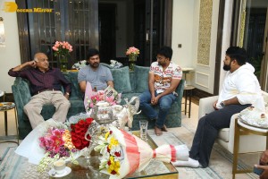 Godfather movie success celebration by Chiranjeevi, Mohan Raja, R B Choudary and Thaman