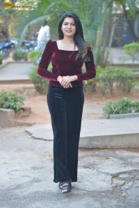 actres goldie nissy photoshoot in a maroon velvet top