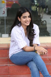 tollywood actress sri gouri priya beautiful in a white shirt and blue denim jeans