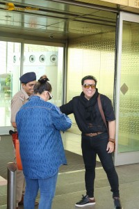 Govinda spotted with his wife Sunita Ahuja at Mumbai Airport on November 5, 2022