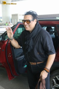 Govinda spotted with his wife Sunita Ahuja at Mumbai Airport on November 5, 2022